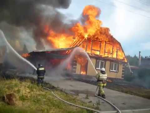 Видео: Сильный пожар в Кирилловке!
