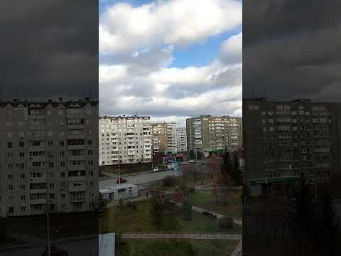 Видео: Друзья,с Великим праздником нас всех 7 ноября!#осень #ноябрь#жизнь в городе#