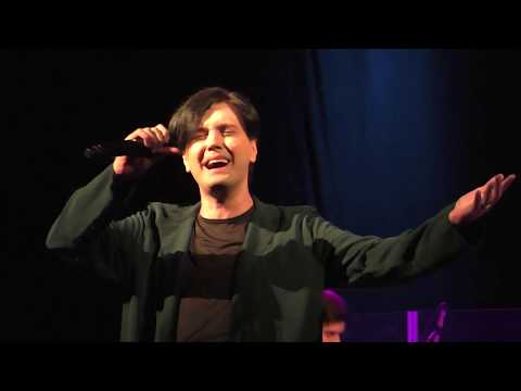 Видео: Гела Гуралиа - I'm Alive.  Королёв, 28 06 2018