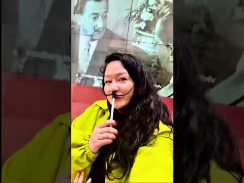 Видео: САЛЬВАДОР ДАЛІ: БОЖЕВІЛЬНИЙ ГЕНІЙ ЧИ ГЕНІЙ БОЖЕВІЛЛЯ? Театр-музей та цікаві факти про митця Далі