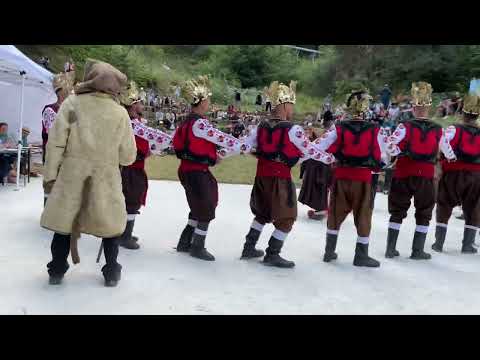 Видео: Коледарска група багера вав Копривщица  1 място 2 част