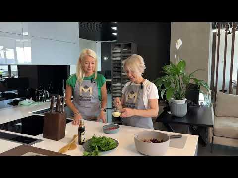 Видео: Готовим на кухне «Академии Мебели» вместе с Еленой Узких!