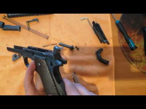 Видео: Пневматический пистолет Gletcher, Stalker, Borner CLT 1911 полная разборка, сборка.