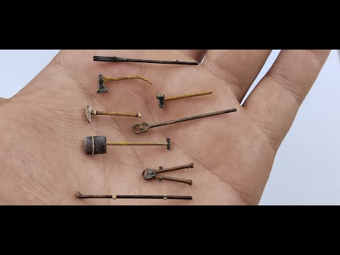 Видео: Выпуск № 7 - "Покраска шанцевого инструмента и станковых пулеметов на БТТ"