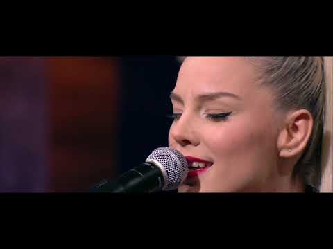 Видео: Шоуто на Николаос Цитиридис: Ива Янкулова - "Fearless Tuesday"