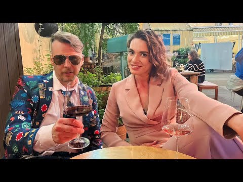 Видео: Бары Питера с тургеневской барышней: жженка, сигары, чертополох