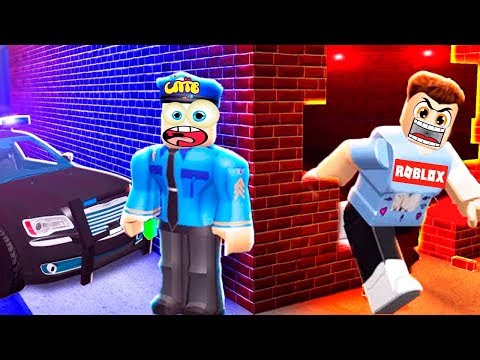 Видео: ПРИКЛЮЧЕНИЯ ЛЬВЕНКА ТОШИ - Мультики про машинки Полицейская машинка Побег в Роблокс Мультик пиксель!