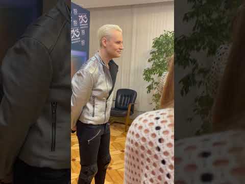 Видео: Интервью SHAMAN (пресс-подход) в БКЗ «Октябрьский» | г. Санкт-Петербург, 21.11.2023