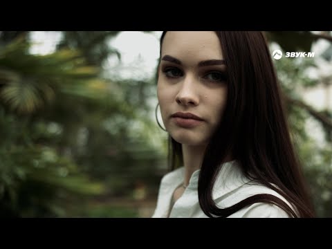 Видео: Роберт Катчиев - Смех наигранный | Премьера клипа 2022