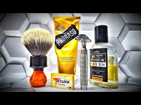 Видео: Бритье! Timeless Razor "0,68" - Gillette - GDMG - Proraso "Wood & Spice" - Alpa "Windsor Fresh"