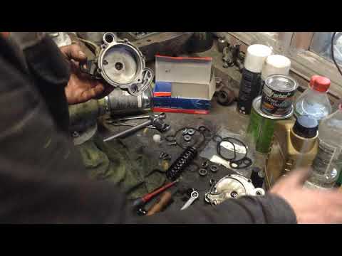 Видео: КАК СНЯТЬ ВАКУУМНЫЙ НАСОС НА Т4 | VOLKSWAGEN 🚙