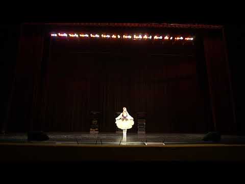 Видео: Полина Петрищева Татарский танец "Апипя" Соло