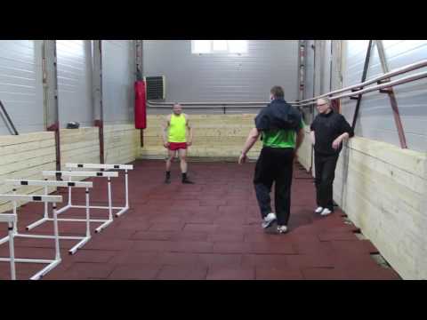 Видео: Толкание ядра, тренировка Дениса Ананьева с Андреем Михневичем ч 2