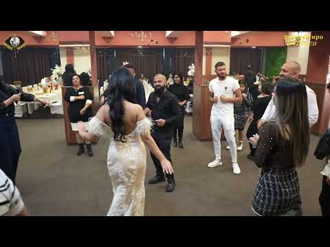 Видео: Кючека на Беба Поздрав за Младоженците 2024 Cover