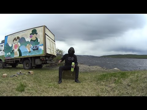 Видео: Рисую на раритетном Volkswagen в Заполярье! МУРМАНСК. НА КОЛЁСАХ 11 серия