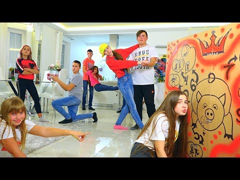 Видео: Признаться В ЛЮБВИ или Поцеловать СВИНЬЮ! весёлая Игра с друзьями