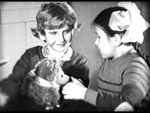 Видео: Клуб Юный Техник, Село Павловка, Совхоз Еркеншиликский, Целиноградской области. 1986-1987 год.