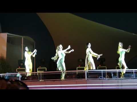 Видео: Геленджик 28 июля 2012 выступление группы "Блестящие"(4)