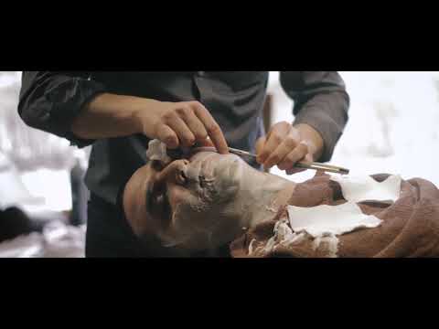 Видео: Королевское бритье в BarberKing