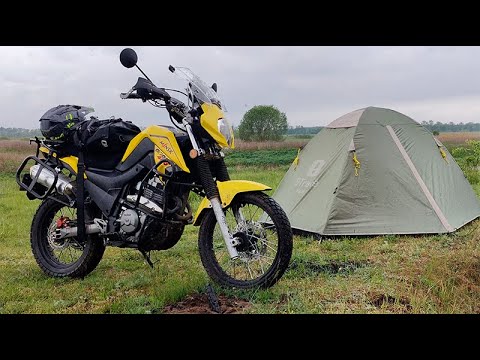 Видео: Мокрая весенняя покатушка на Minsk Goose 400 | Пикник у реки Свислочь | 4K