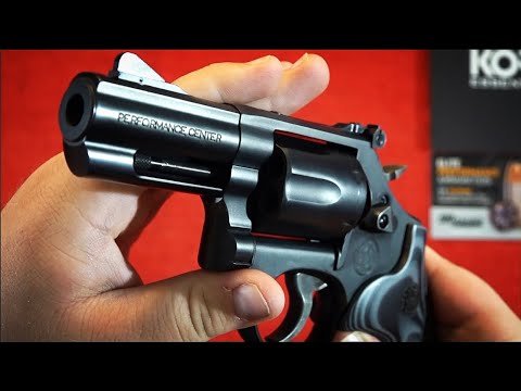 Видео: Smith & Wesson (Performance Center) Model 19 Carry Comp (не рекомендуется, модель с внутренним за...
