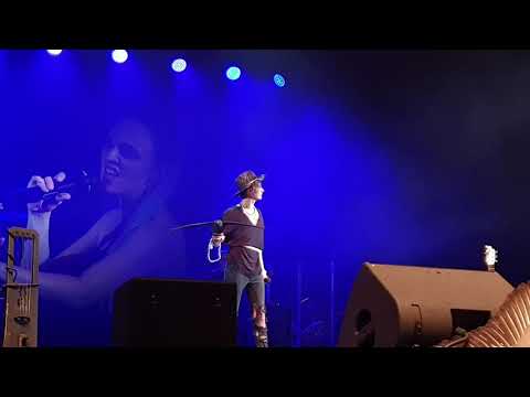 Видео: Ярослав Баярунас feat Анна Тесс & Эмиль Салес - Ворон (Мюзикл Nevermore...)