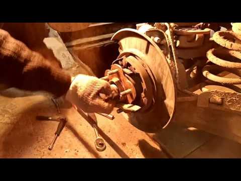 Видео: NISSAN QASHQAI 2 0 4WD ЗАМЕНА СТУПИЦЫ