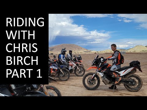 Видео: Мастер-класс по езде с Крисом Бёрчем! (Часть 1) на KTM 890 Adventure R 2021 года