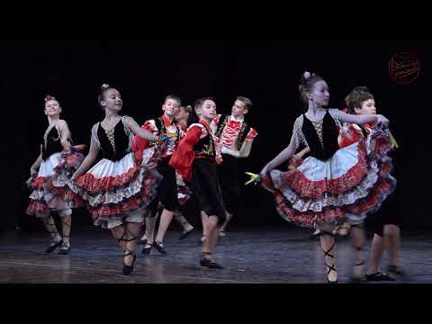 Видео: Арагонская хота, Ансамбль Ритмы детства