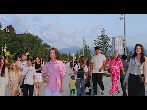 Видео: Город Алматы,  Казахстан, озеро Сайран, прогулка в летний вечер #walkingtour