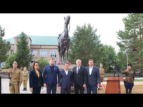 Видео: Вечная память легендарному боевому коню КЕРЧЬ! Клип