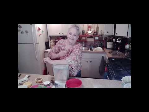 Видео: Мой первый инжирный пирог, приготовленный с нуля.
