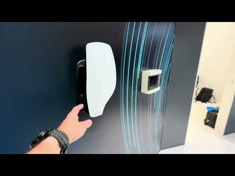 Видео: Renwex 2024 - экскурсия по выставке в разрезе зарядных станций (ЭЗС) для электромобилей