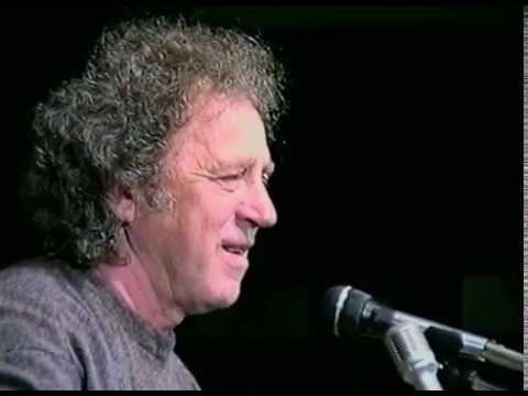 Видео: Юрий Кукин 21 апреля 1996 Казань Первое отделение