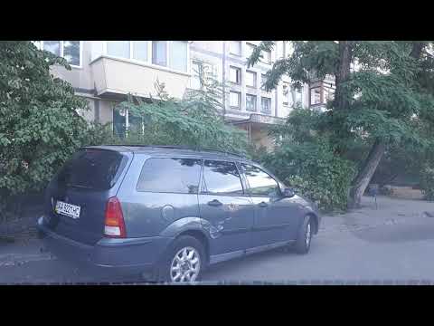 Видео: Осваиваем заезд и выезд с двора