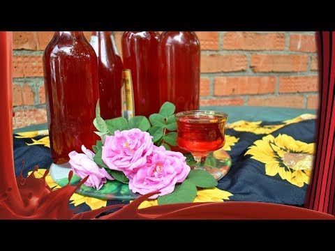 Видео: Розовый сироп /// Сироп из лепестков чайной розы.