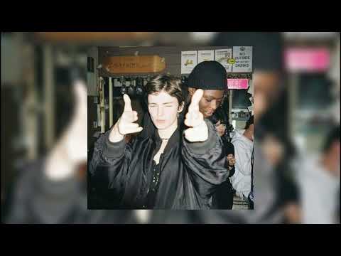 Видео: MiyaGi & Эндшпиль-Listen to your Heart (speed up)