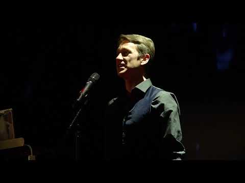 Видео: Антон Шагин / Поэтический вечер "Антоновки"