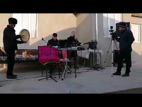 Видео: Дилмурод Ака шер Падар барои Мусофирон,1991