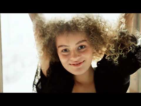 Видео: Біт Душі UA - Не Твоя (Ля-ля-ля) | Новий вірусний хіт - Цукерка (Не Твоя)