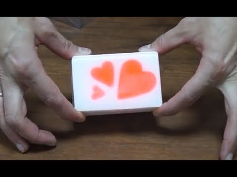 Видео: Мыловарение. Урок 5. Использование каттеров.