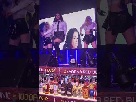 Видео: 11.02.2023.  Москва❤️ Руки Вверх бар❤️ выступление Оксаночки Ковалевской Краски ❤️ "Весна" ❤️