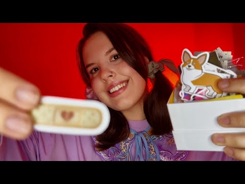 Видео: 👧 Хаотичный АСМР с наклейками от младшей сестры