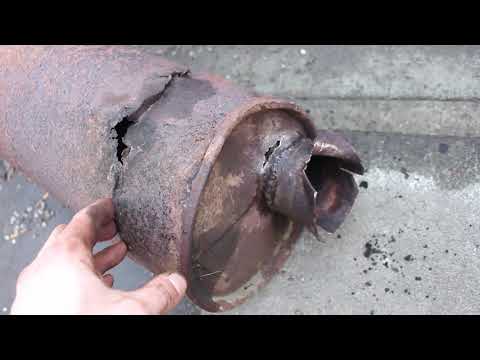 Видео: Замена глушителя у Газели (ГАЗ-2705 двигатель 4026). Часть 1