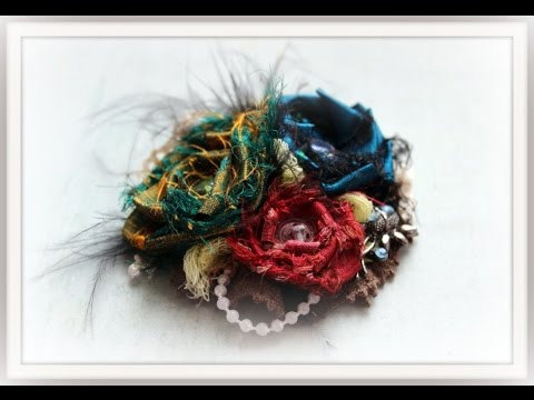 Видео: Брошь из ткани // мастер-класс