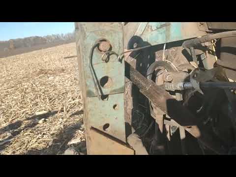 Видео: плуг лемкен , оранка кукурудзи 2023.