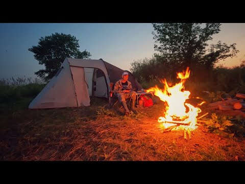 Видео: Поимка судака в Каме. Рыбалка на троллинг, с ночевкой!