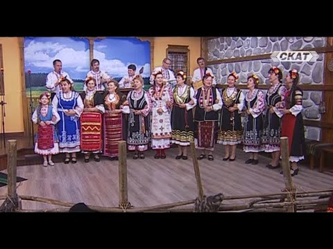 Видео: Народен хор при ансамбъл „Люлин“  – „Снощи вечер край порти”