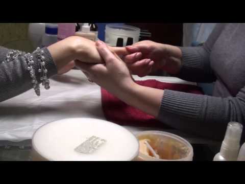 Видео: Спа маникюр OPI от салона красоты MISTERIA