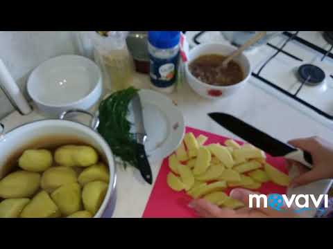 Видео: Жареная картошка с тушёнкой